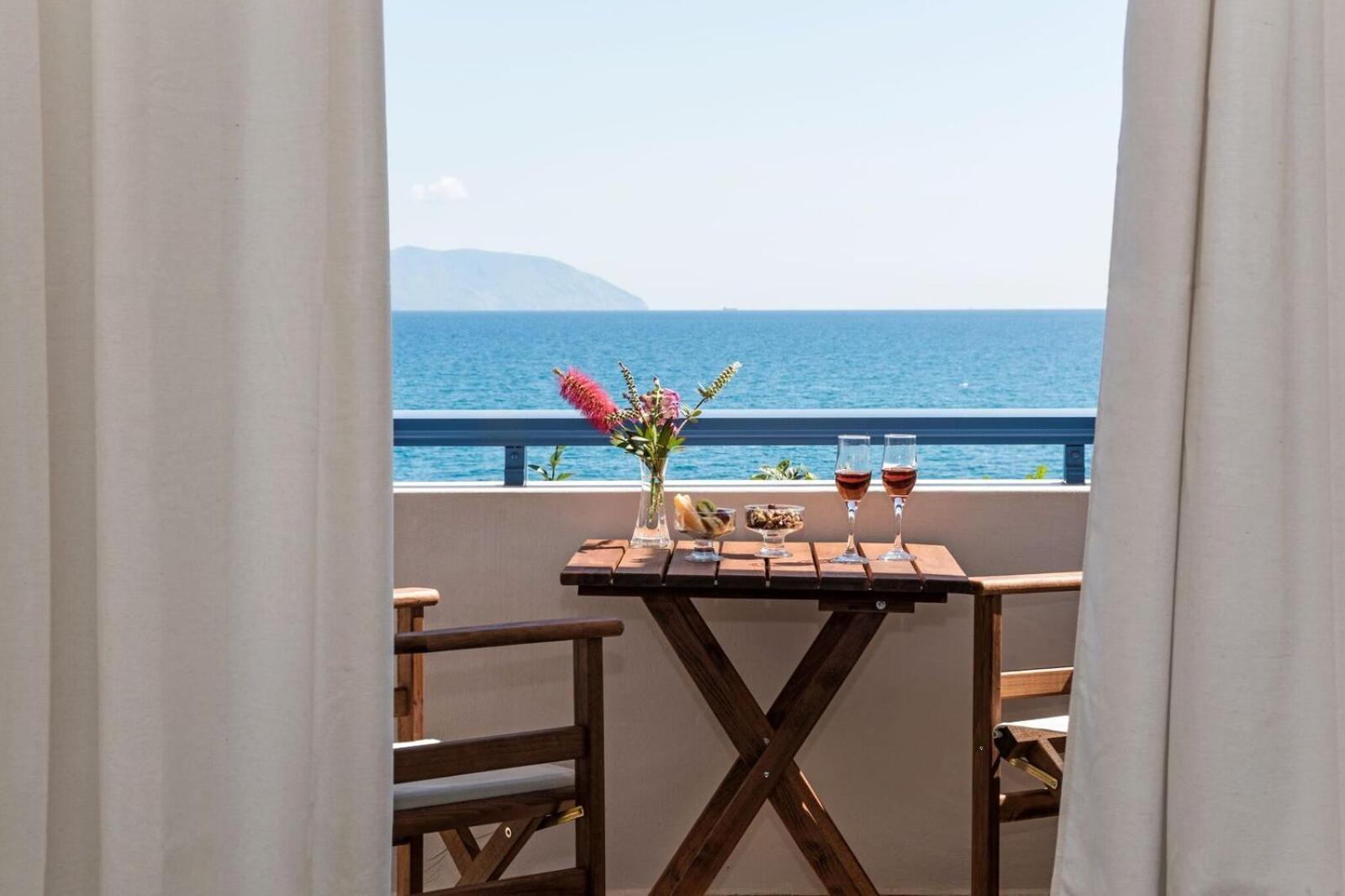 Anesis Hotel Agia Pelagia  Buitenkant foto